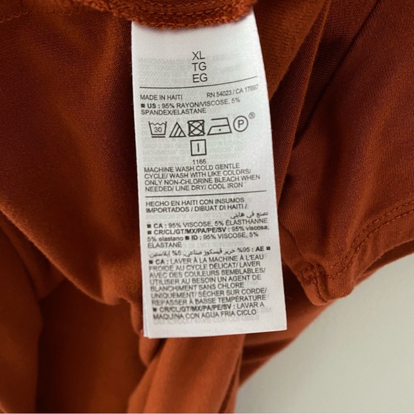 NWOT Old Navy | Luxe T shit - Picture 4 of 5